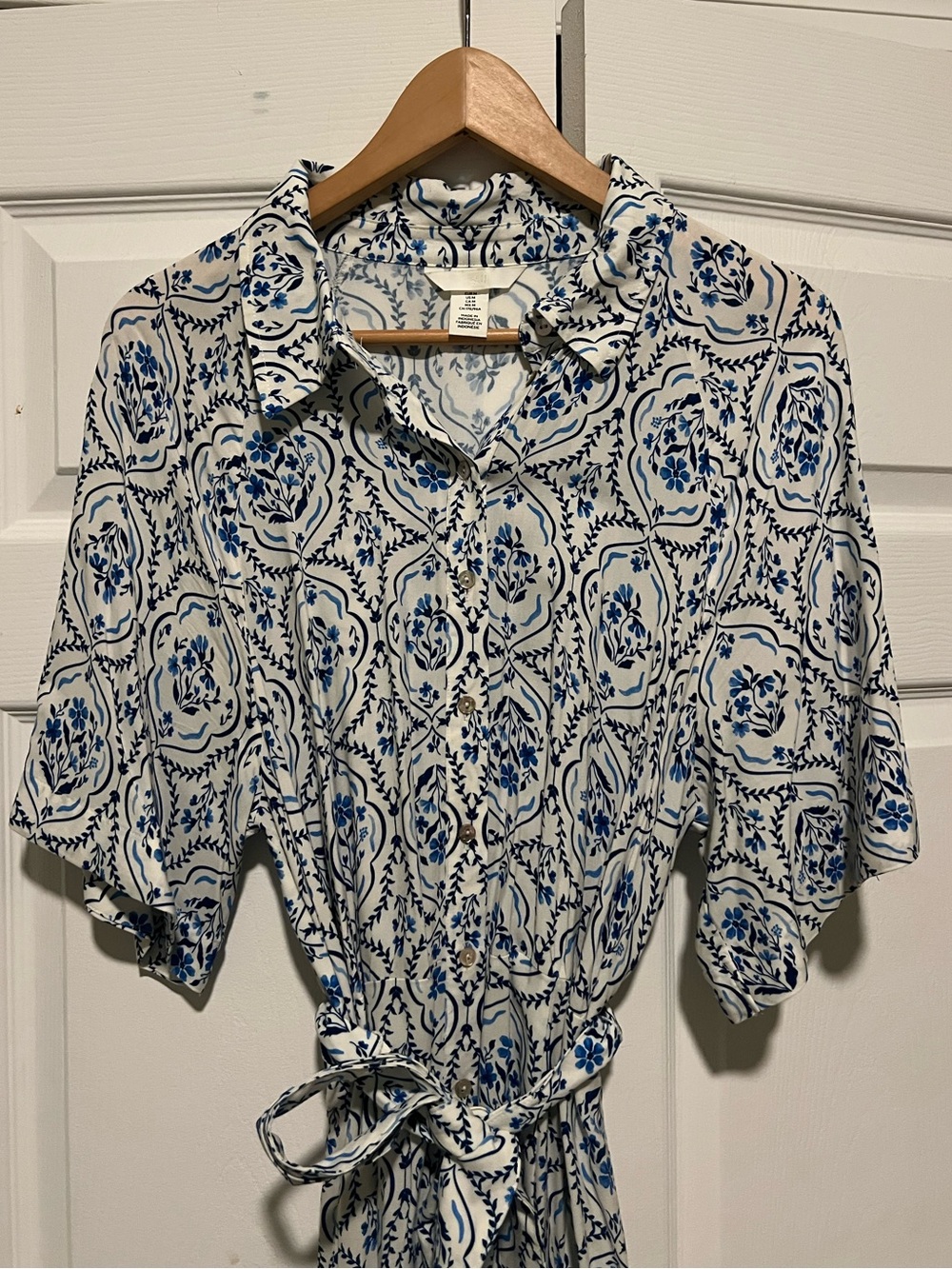 H&M White and Blue Printed Midi Dress - Picture 10 of 13